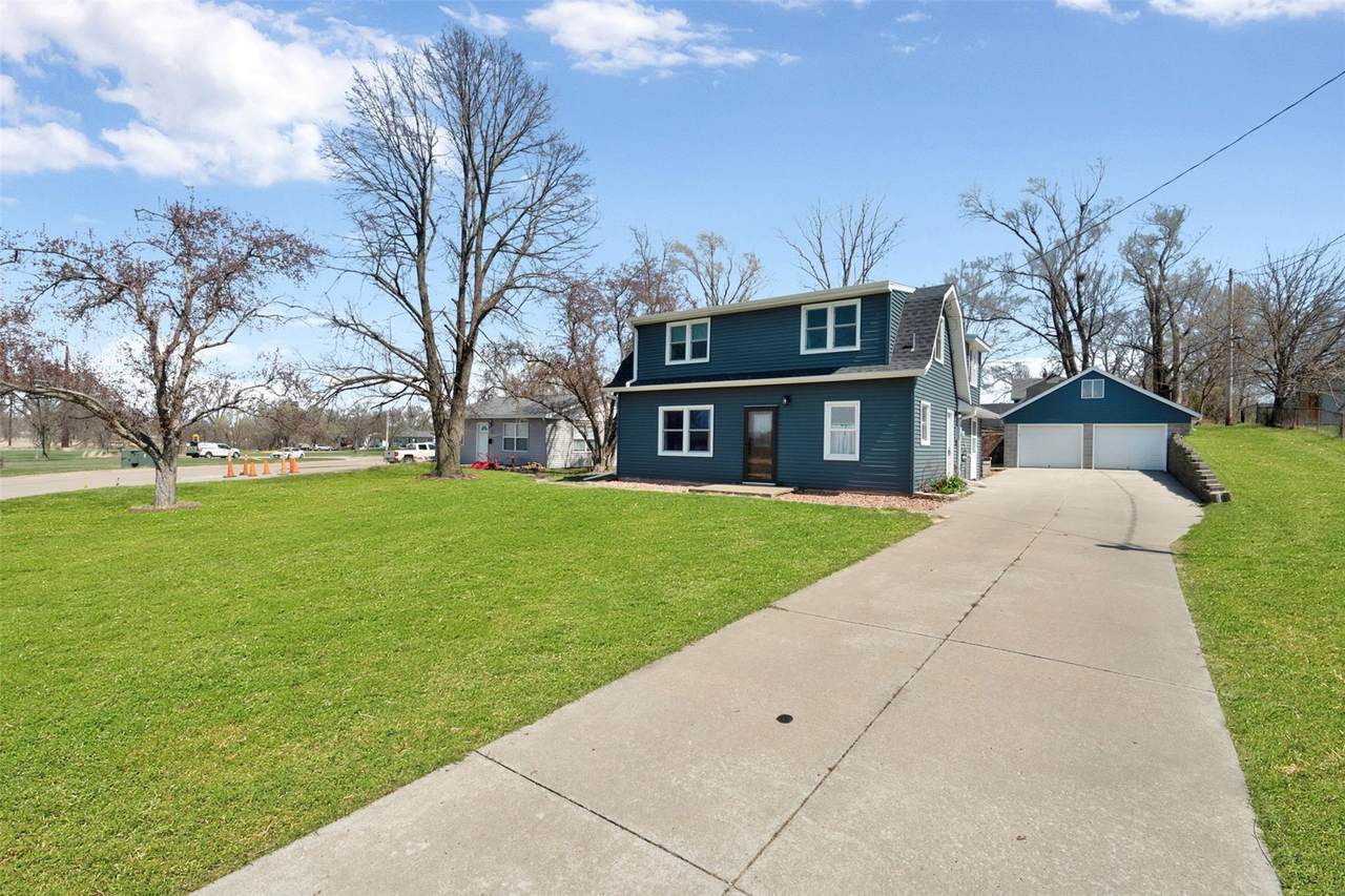 965 2nd Street Street - Photo 1