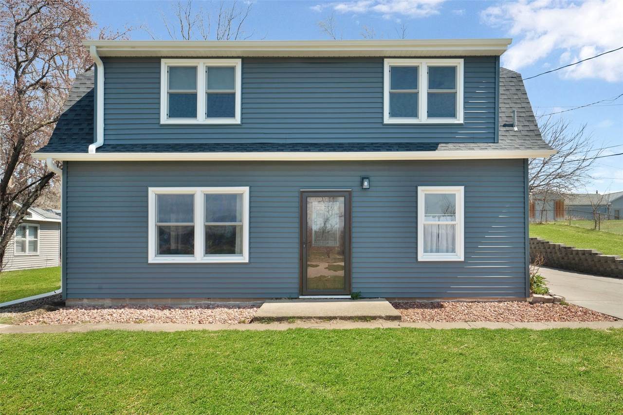 https://bt-photos.global.ssl.fastly.net/cedarrapids/1280_boomver_1_2602429-2.jpg