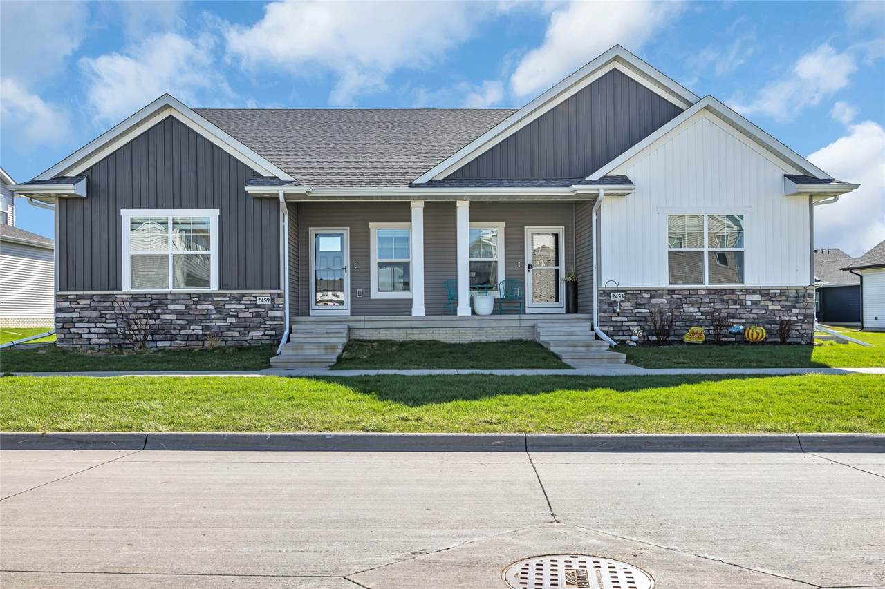 2459 Rookwood Lane - Photo 1