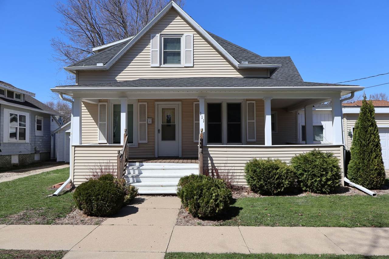 111 1st Street - Photo 1