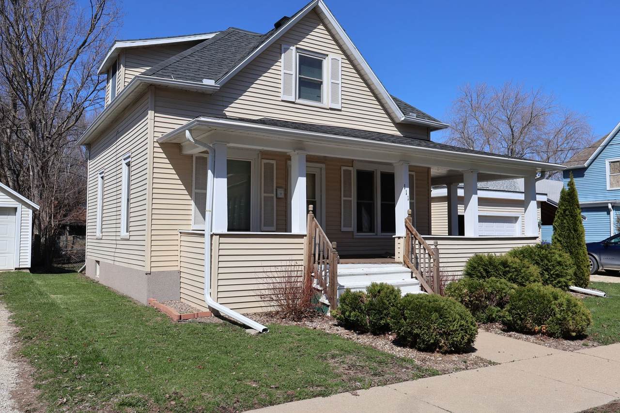 https://bt-photos.global.ssl.fastly.net/cedarrapids/1280_boomver_1_2602547-2.jpg