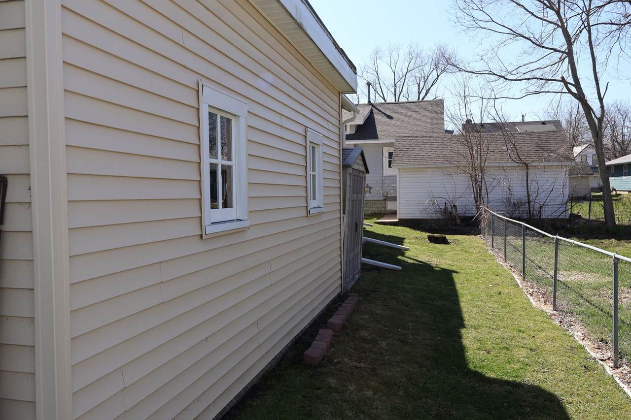 https://bt-photos.global.ssl.fastly.net/cedarrapids/1280_boomver_1_2602547-2.jpg