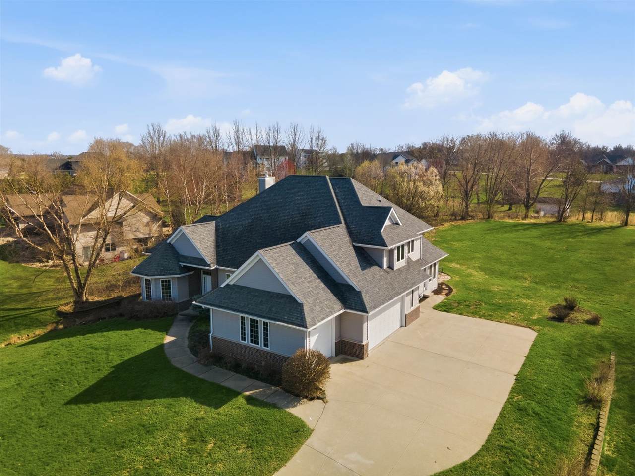 https://bt-photos.global.ssl.fastly.net/cedarrapids/1280_boomver_1_2602564-2.jpg