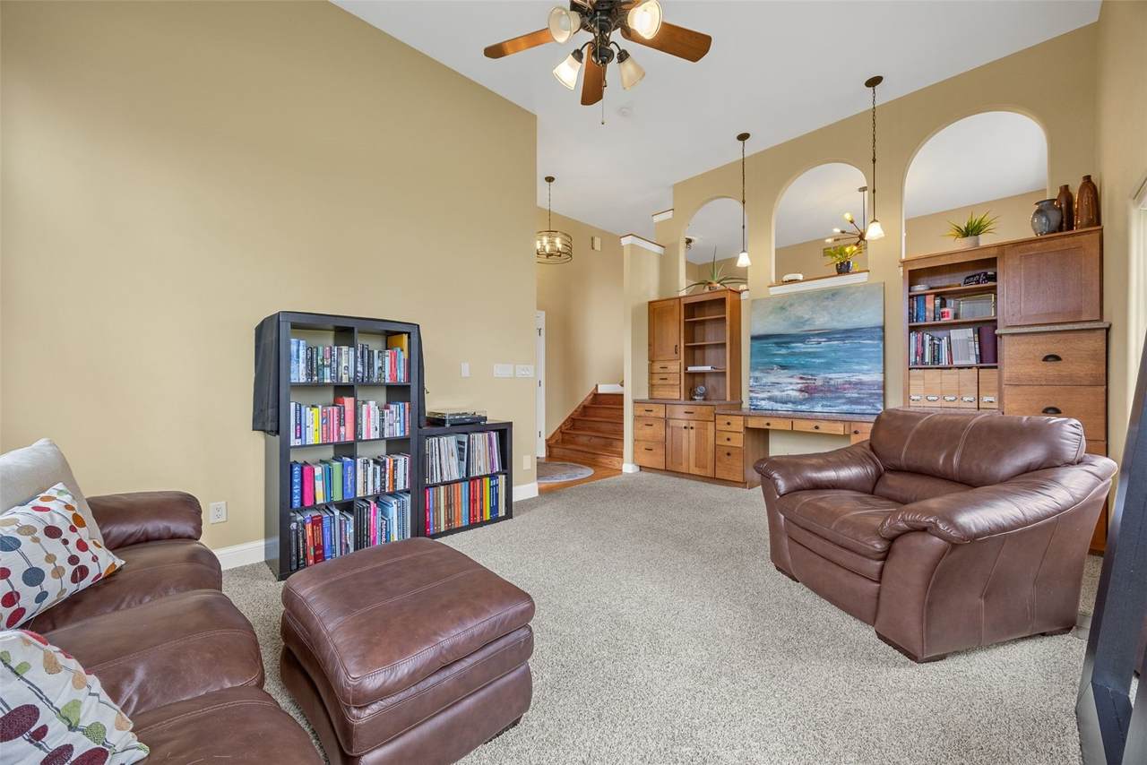 https://bt-photos.global.ssl.fastly.net/cedarrapids/1280_boomver_1_2602584-2.jpg
