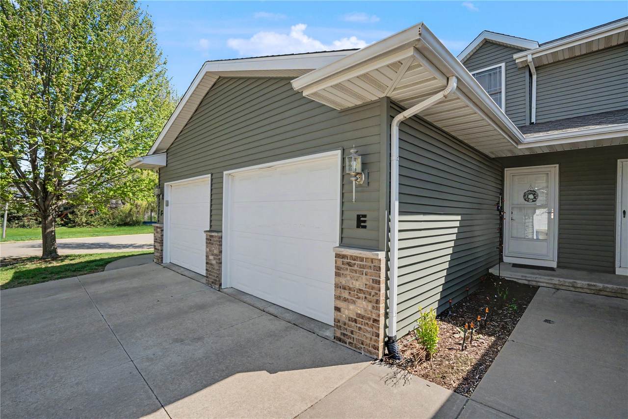 3840 37th Avenue - Photo 1