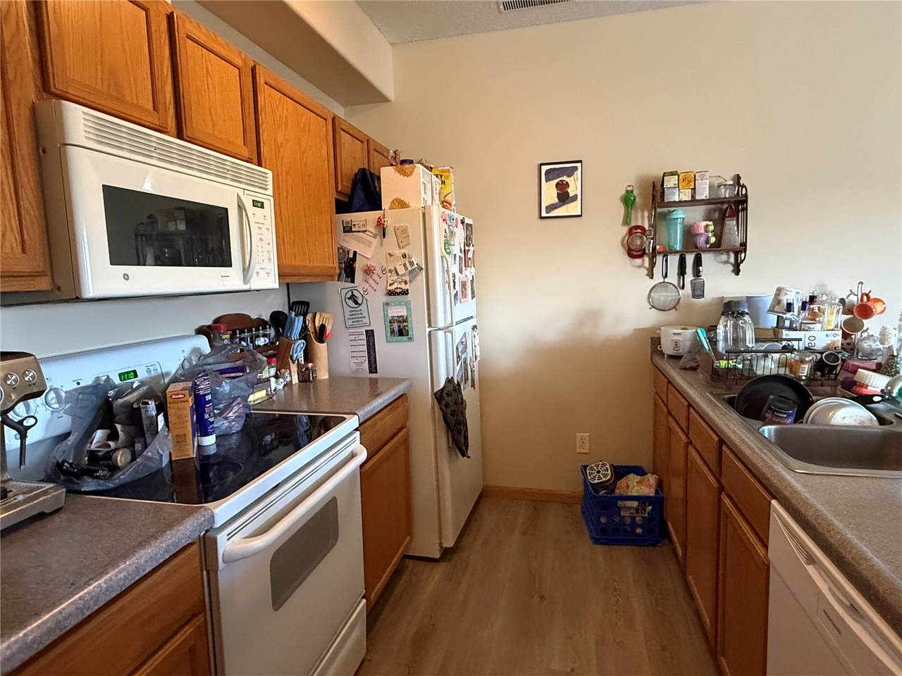 https://bt-photos.global.ssl.fastly.net/cedarrapids/1280_boomver_1_2602765-2.jpg