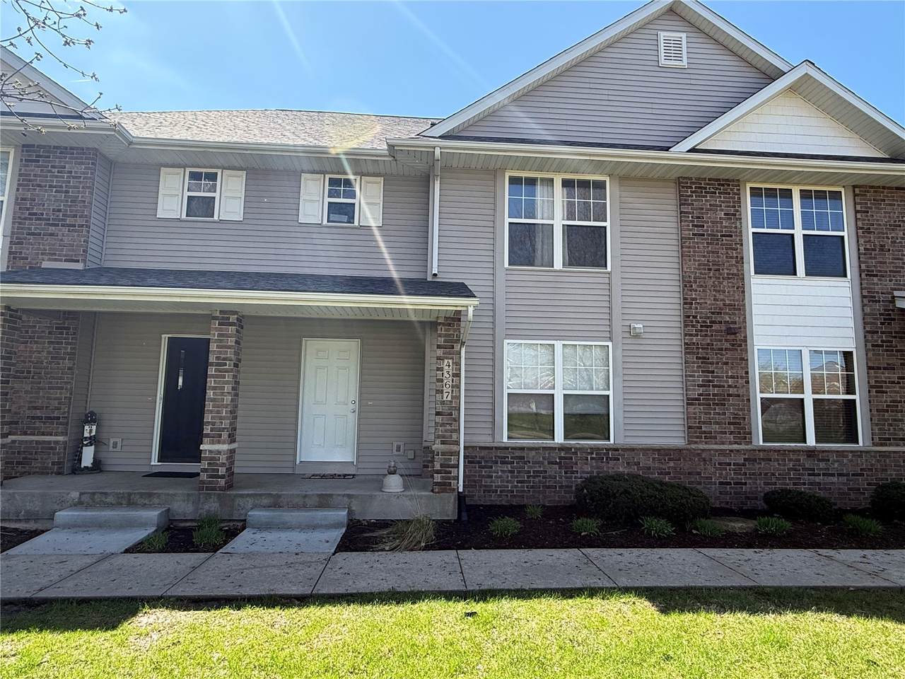 4385 Court Street - Photo 1