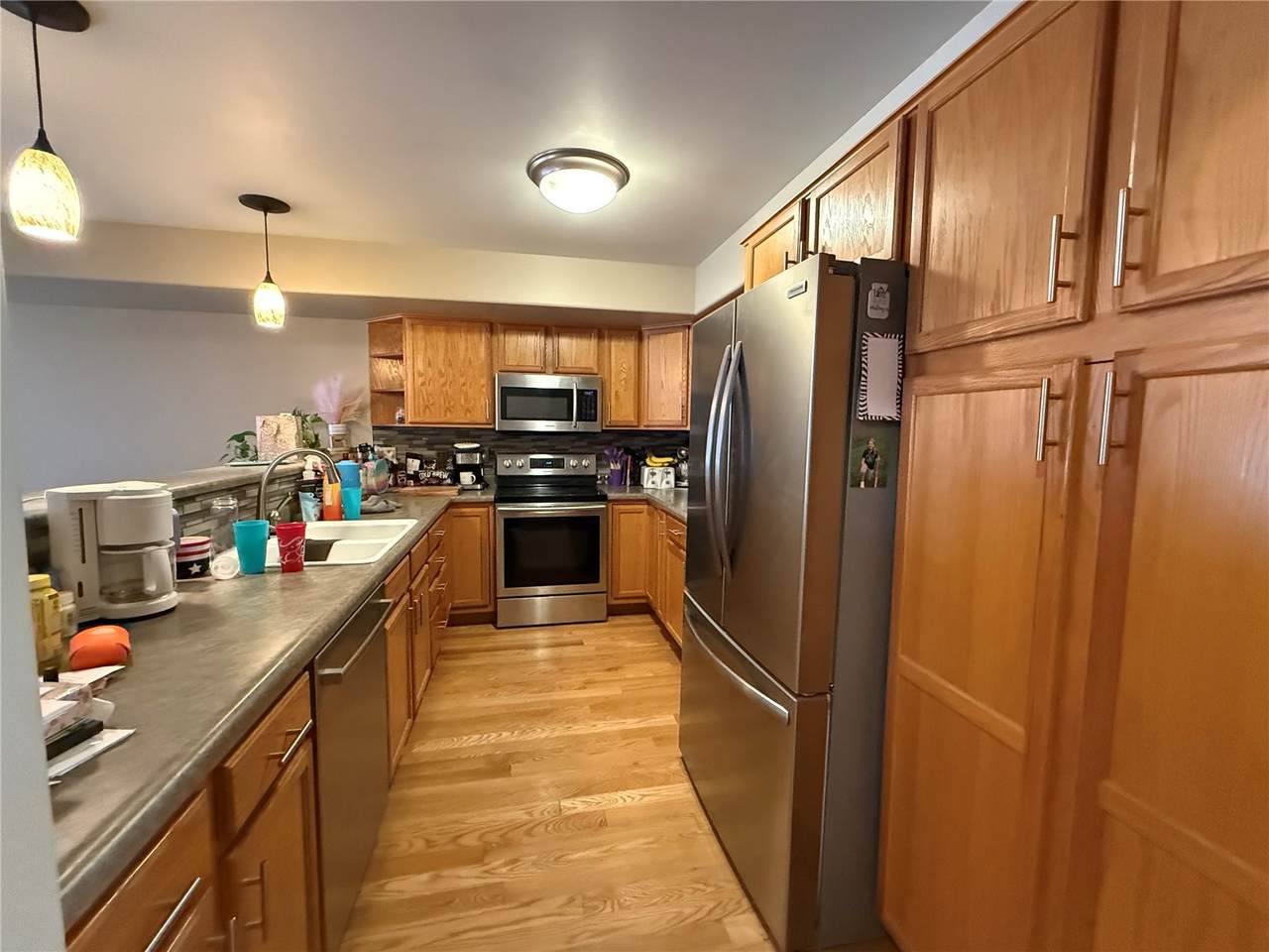 https://bt-photos.global.ssl.fastly.net/cedarrapids/1280_boomver_1_2602774-2.jpg