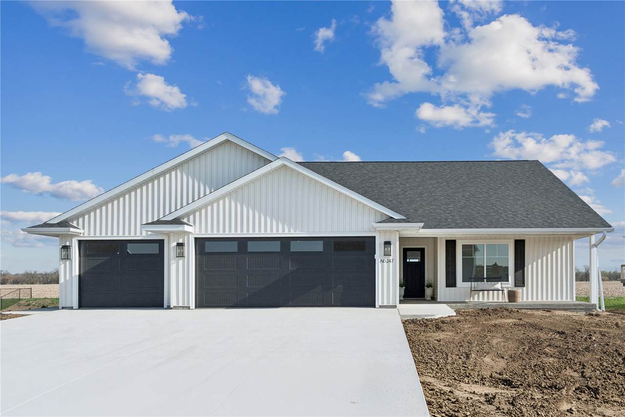 247 Hackberry Dr - Photo 1