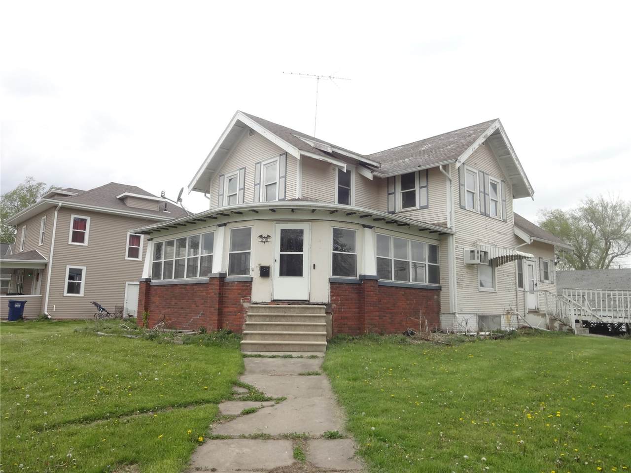 399 Washington Street - Photo 1