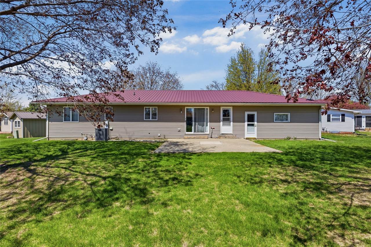 https://bt-photos.global.ssl.fastly.net/cedarrapids/1280_boomver_1_2602873-2.jpg