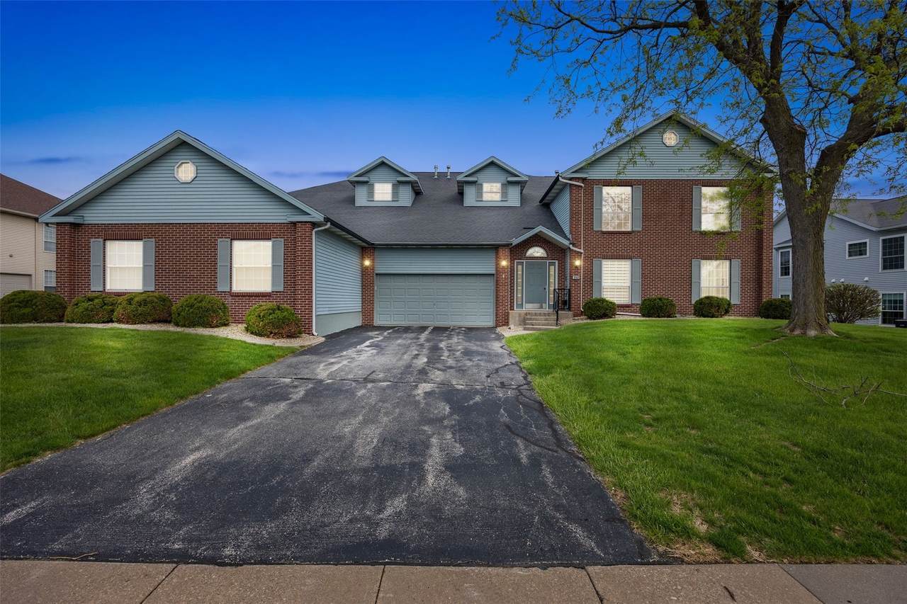 3260 Willowridge Drive - Photo 1