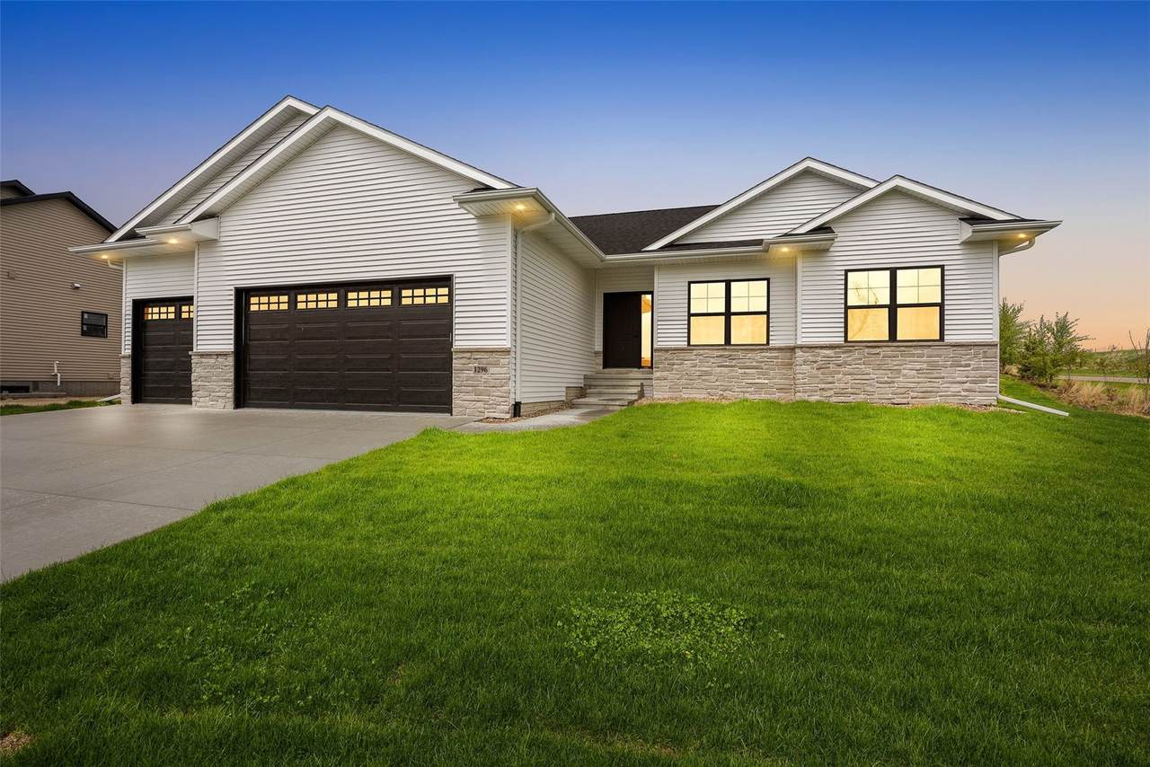 1296 Osage Lane - Photo 1