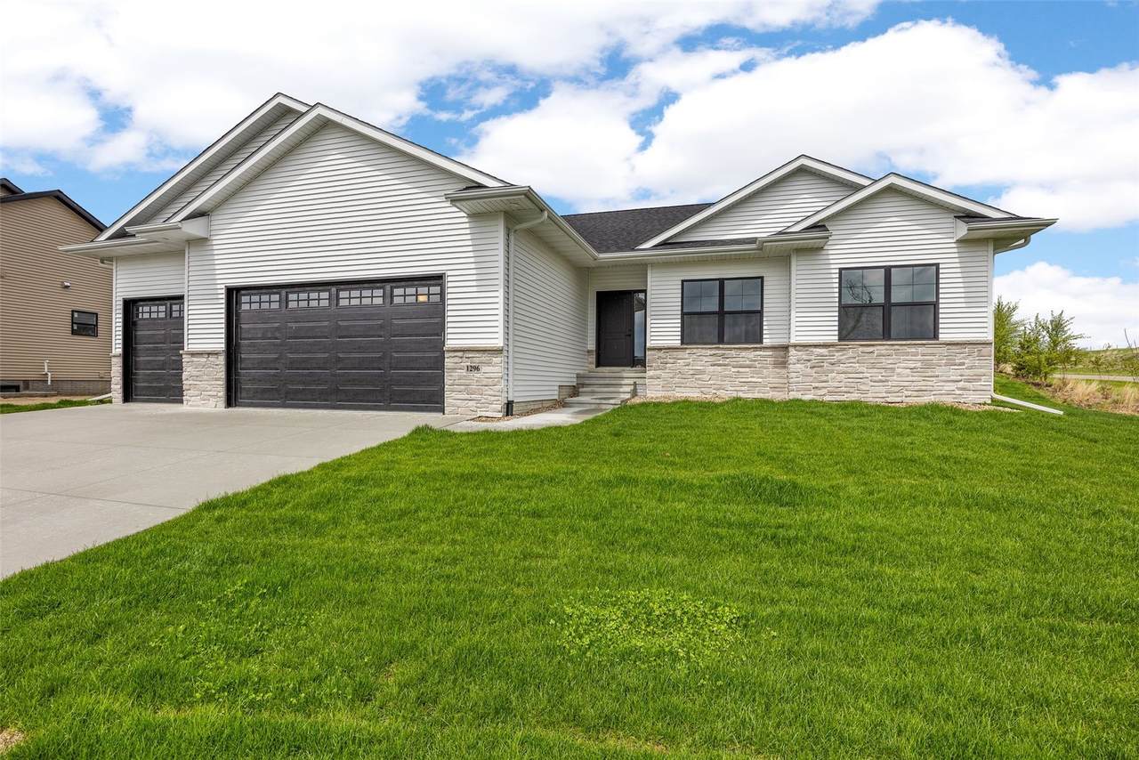 https://bt-photos.global.ssl.fastly.net/cedarrapids/1280_boomver_1_2603043-2.jpg