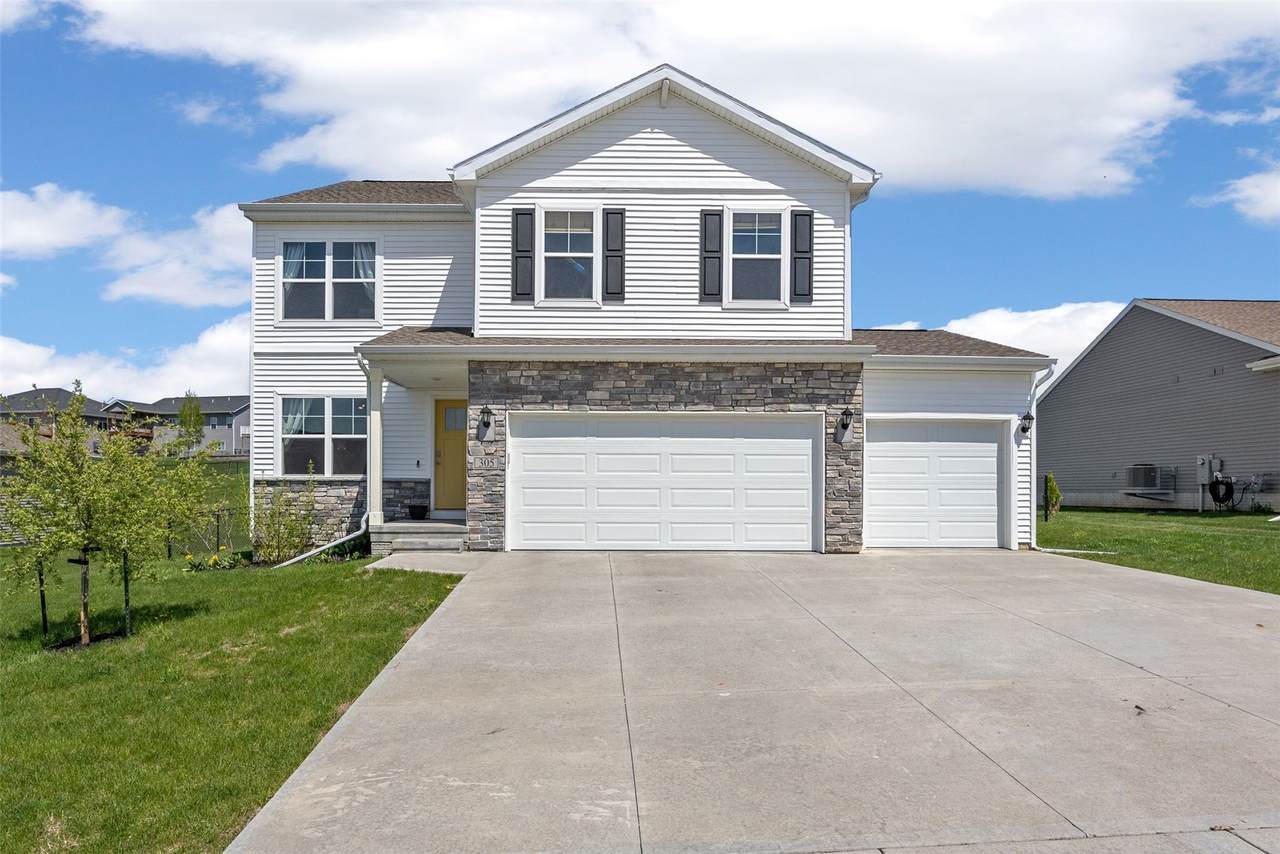 305 Dawson Drive - Photo 1
