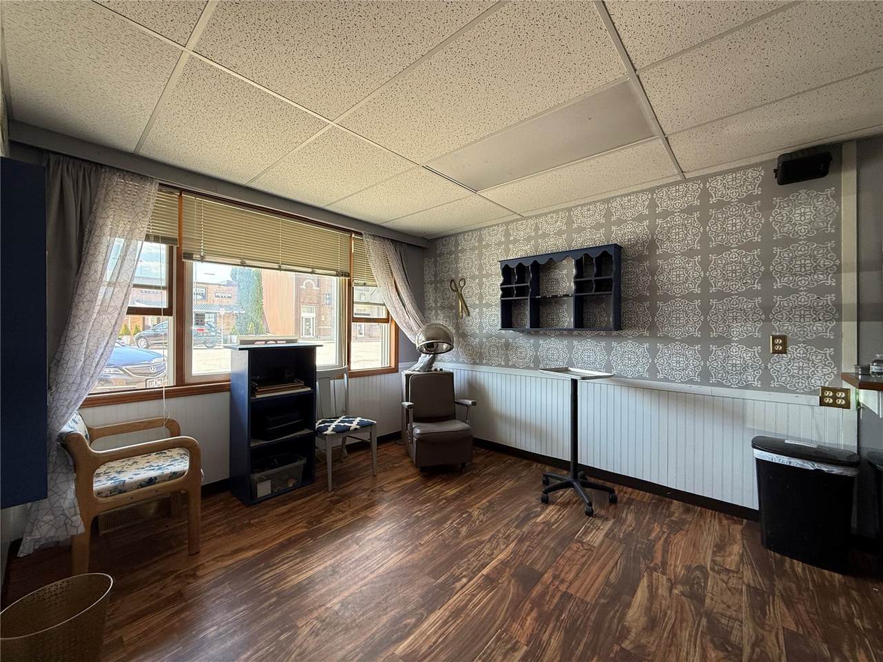 https://bt-photos.global.ssl.fastly.net/cedarrapids/1280_boomver_1_2603099-2.jpg