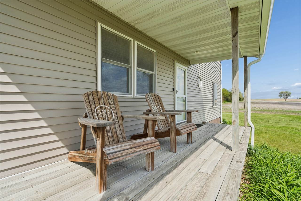 https://bt-photos.global.ssl.fastly.net/cedarrapids/1280_boomver_1_2603100-2.jpg