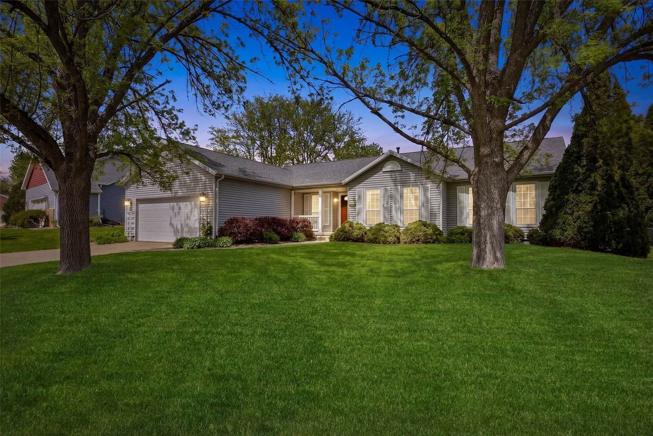 7412 Berkshire Drive - Photo 1