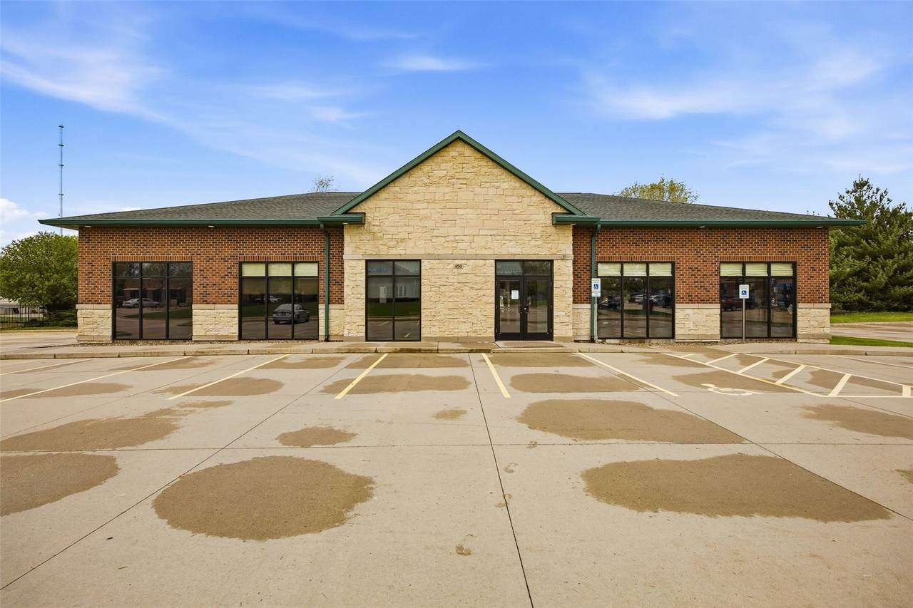https://bt-photos.global.ssl.fastly.net/cedarrapids/1280_boomver_1_2603122-2.jpg