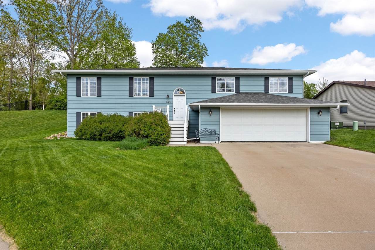 142 Red Fox Rd - Photo 1