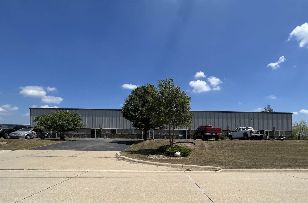 https://bt-photos.global.ssl.fastly.net/cedarrapids/1280_boomver_1_2603192-2.jpg