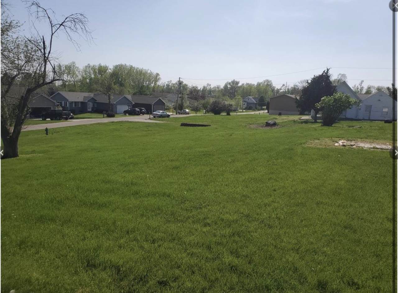 https://bt-photos.global.ssl.fastly.net/cedarrapids/1280_boomver_1_2603246-2.jpg