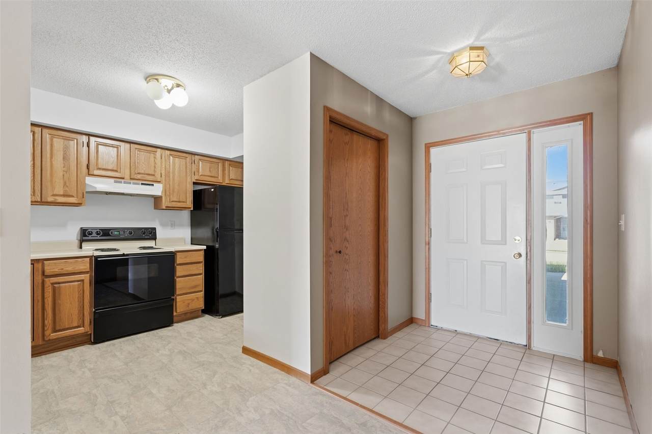 https://bt-photos.global.ssl.fastly.net/cedarrapids/1280_boomver_1_2603295-2.jpg