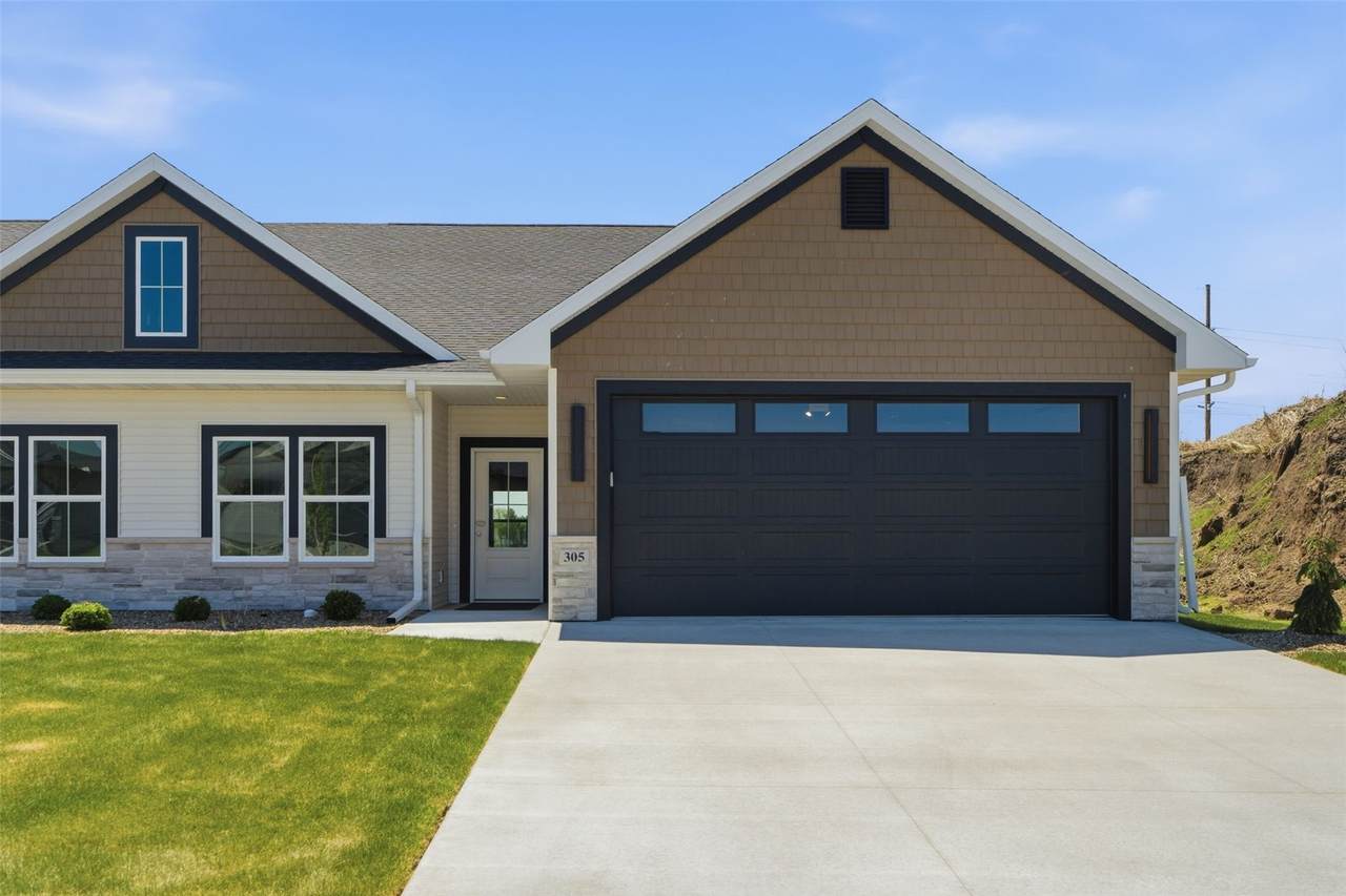 305 Dutch Drive - Photo 1