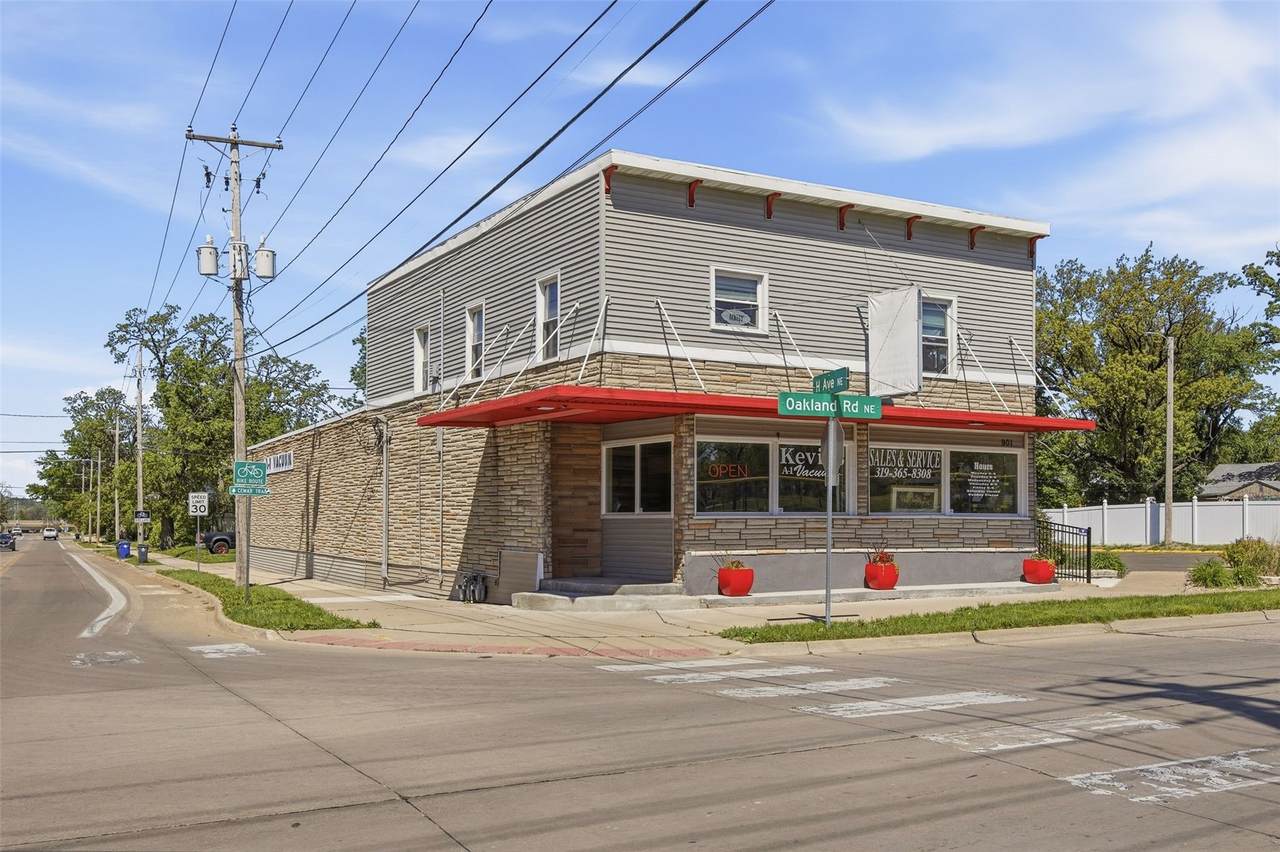 901 Oakland Road - Photo 1