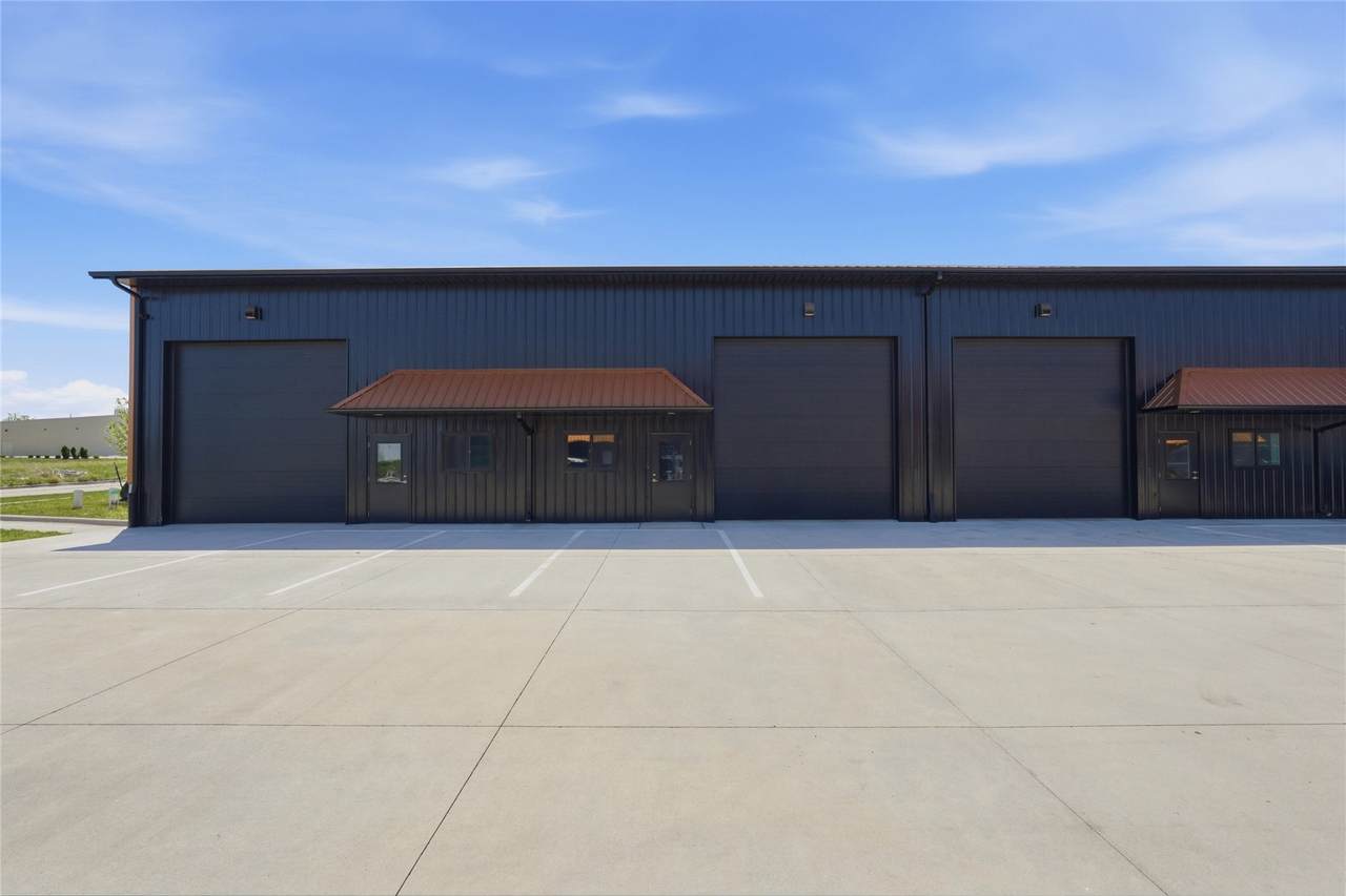 https://bt-photos.global.ssl.fastly.net/cedarrapids/1280_boomver_1_2603432-2.jpg
