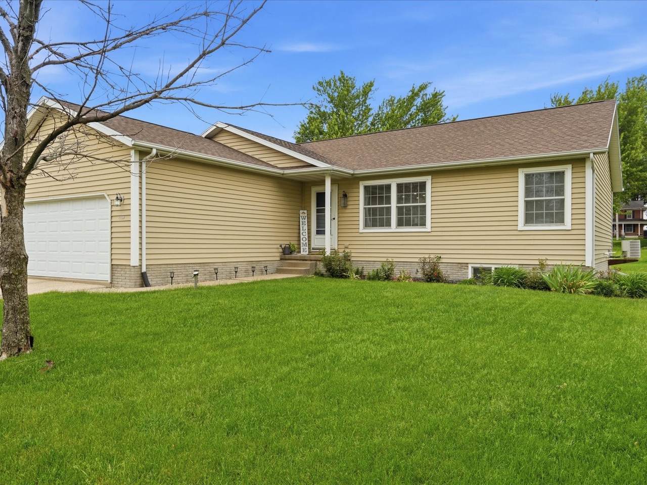 https://bt-photos.global.ssl.fastly.net/cedarrapids/1280_boomver_1_2603571-2.jpg