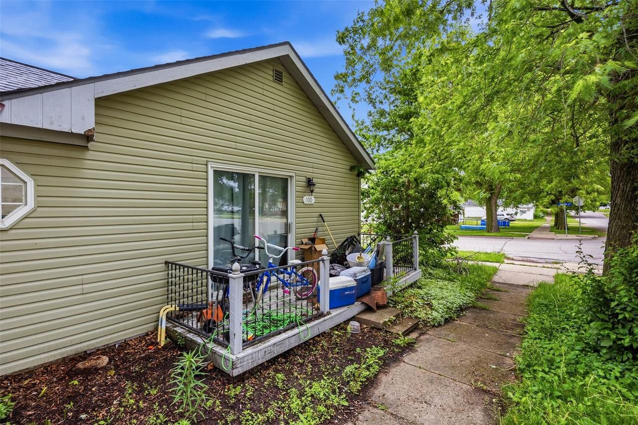 https://bt-photos.global.ssl.fastly.net/cedarrapids/1280_boomver_1_2603611-2.jpg