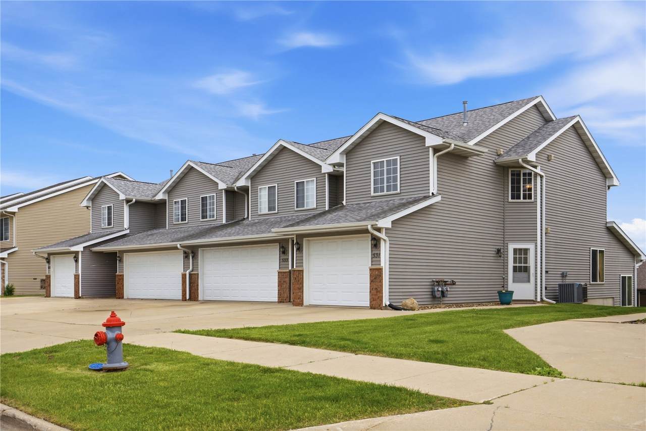 https://bt-photos.global.ssl.fastly.net/cedarrapids/1280_boomver_1_2603655-2.jpg
