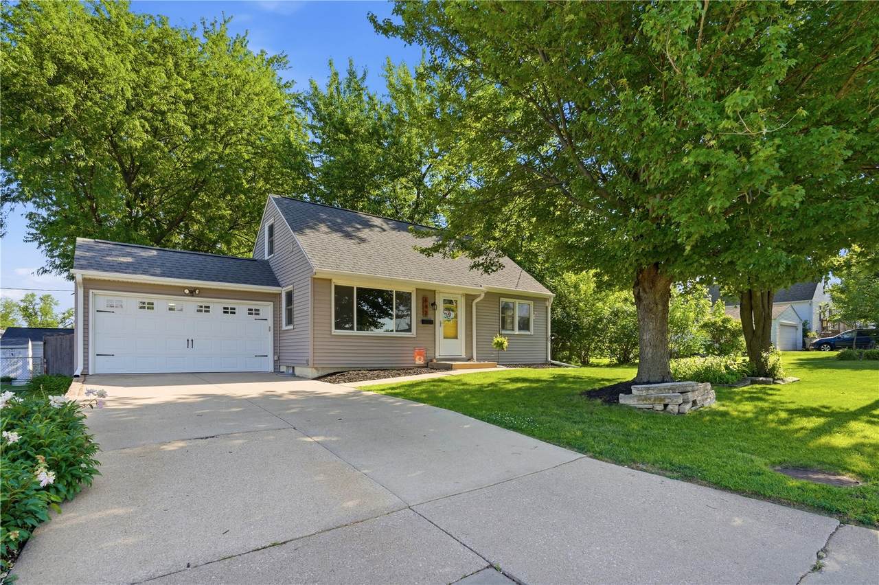 https://bt-photos.global.ssl.fastly.net/cedarrapids/1280_boomver_1_2603711-2.jpg