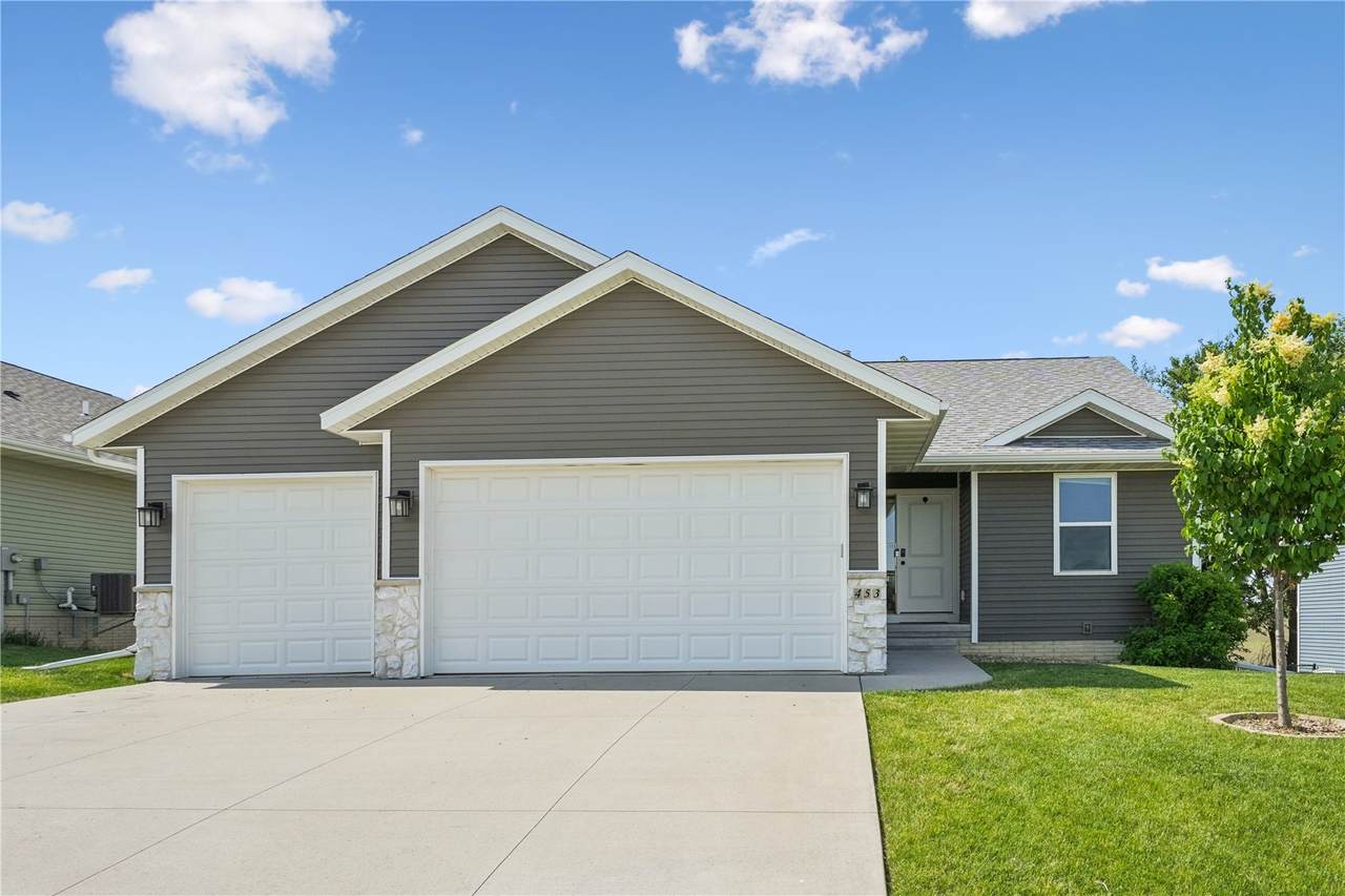 453 68th Avenue - Photo 1