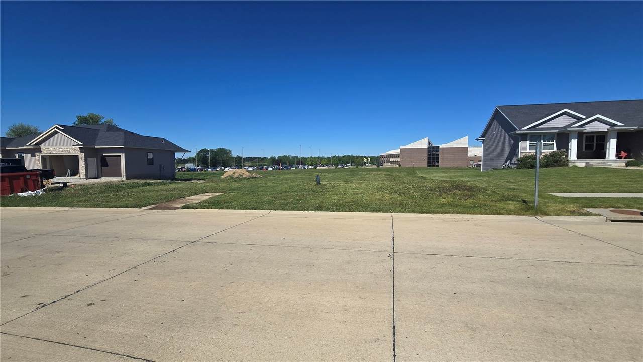 603 Rogers Ln - Photo 1