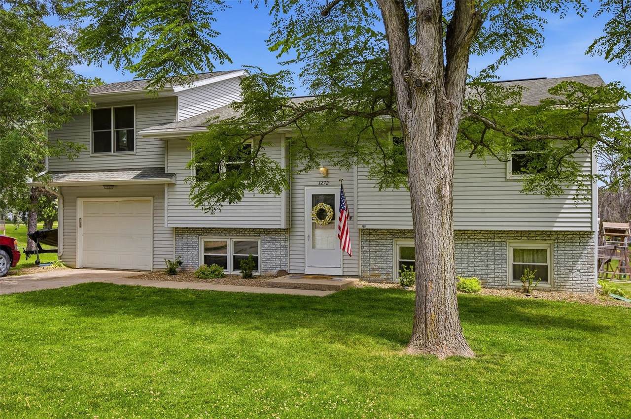 3272 Coral Ave Ne - Photo 1