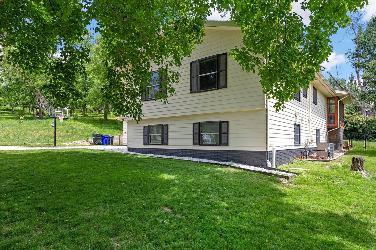 https://bt-photos.global.ssl.fastly.net/cedarrapids/1280_boomver_1_2603829-2.jpg