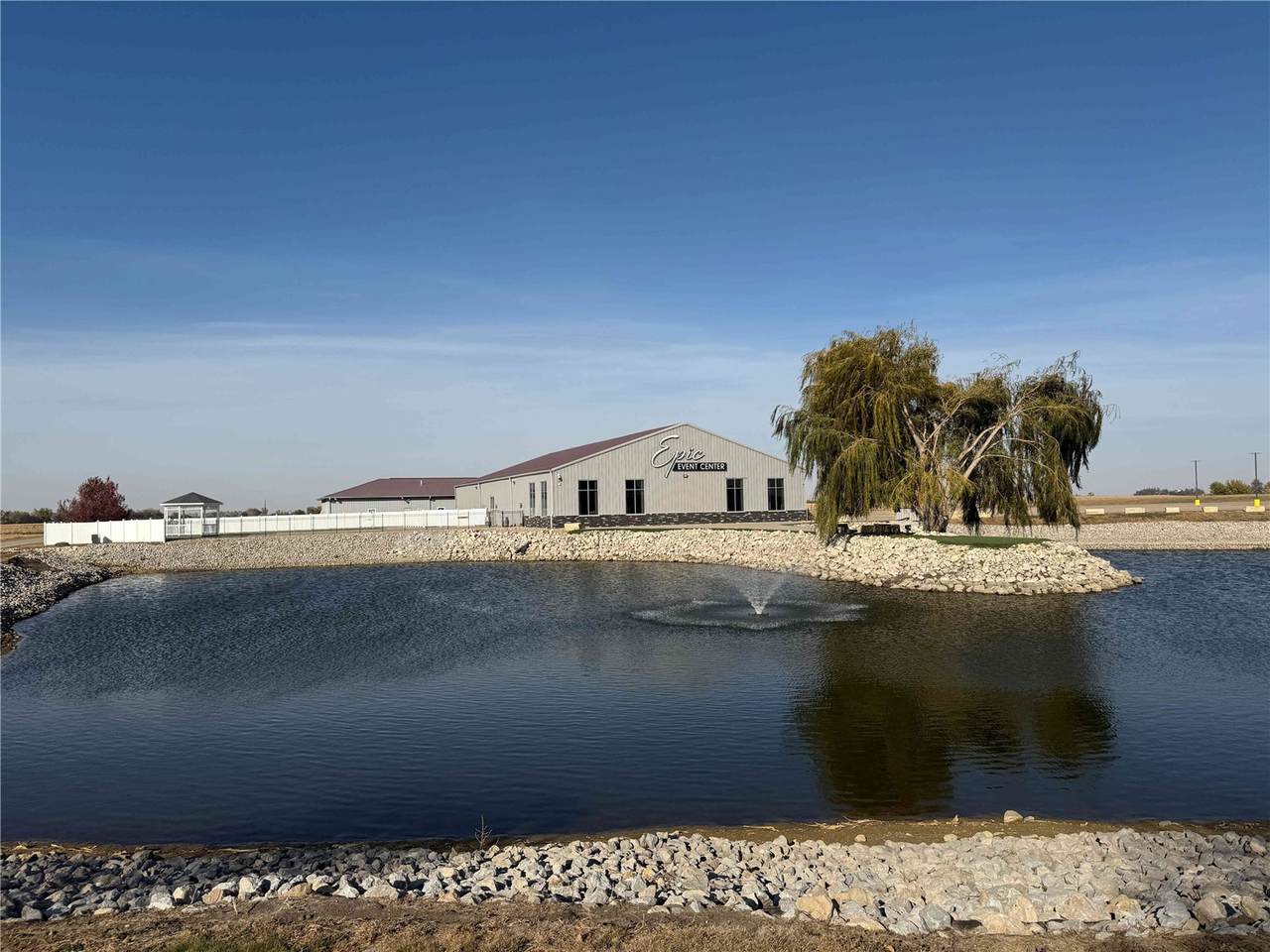 https://bt-photos.global.ssl.fastly.net/cedarrapids/1280_boomver_1_2603849-2.jpg