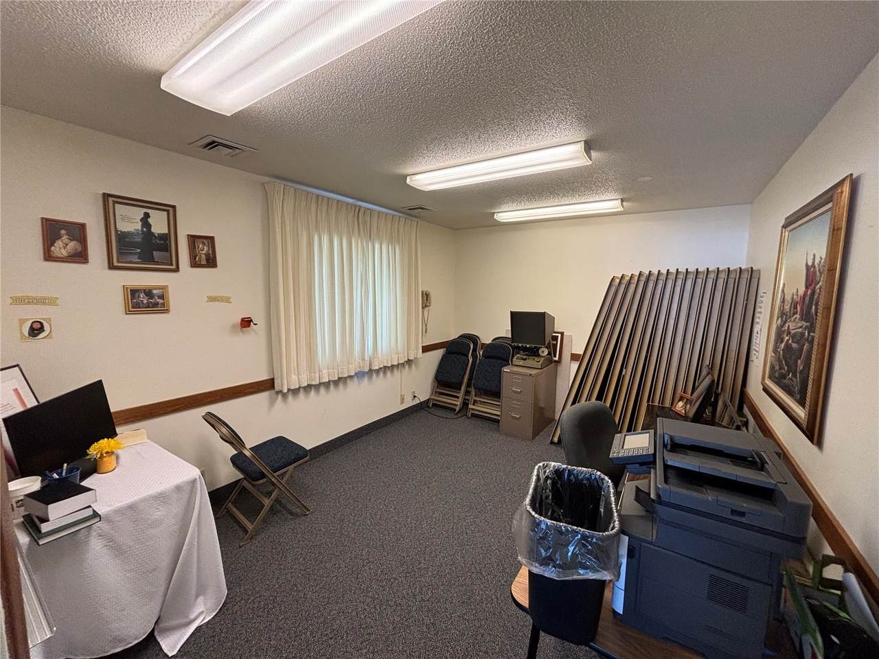 https://bt-photos.global.ssl.fastly.net/cedarrapids/1280_boomver_1_2603966-2.jpg