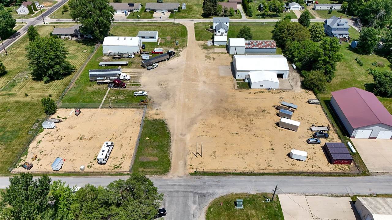 https://bt-photos.global.ssl.fastly.net/cedarrapids/1280_boomver_1_2604124-2.jpg