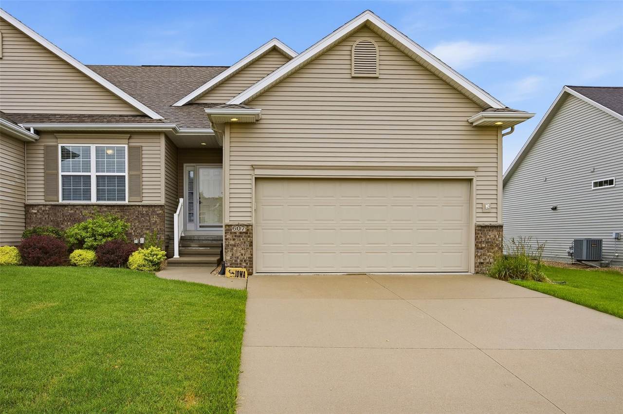607 Stone Hedge Dr Nw - Photo 1