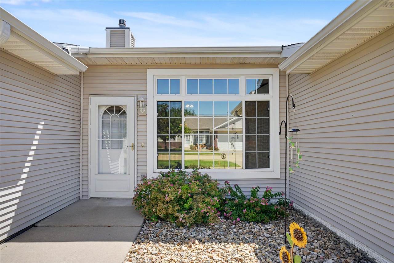 https://bt-photos.global.ssl.fastly.net/cedarrapids/1280_boomver_1_2604392-2.jpg