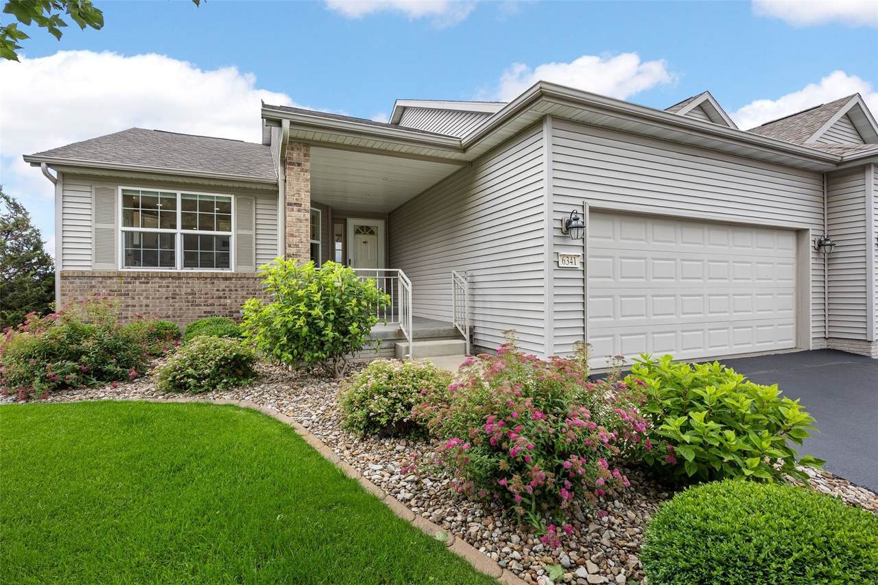 https://bt-photos.global.ssl.fastly.net/cedarrapids/1280_boomver_1_2604395-2.jpg