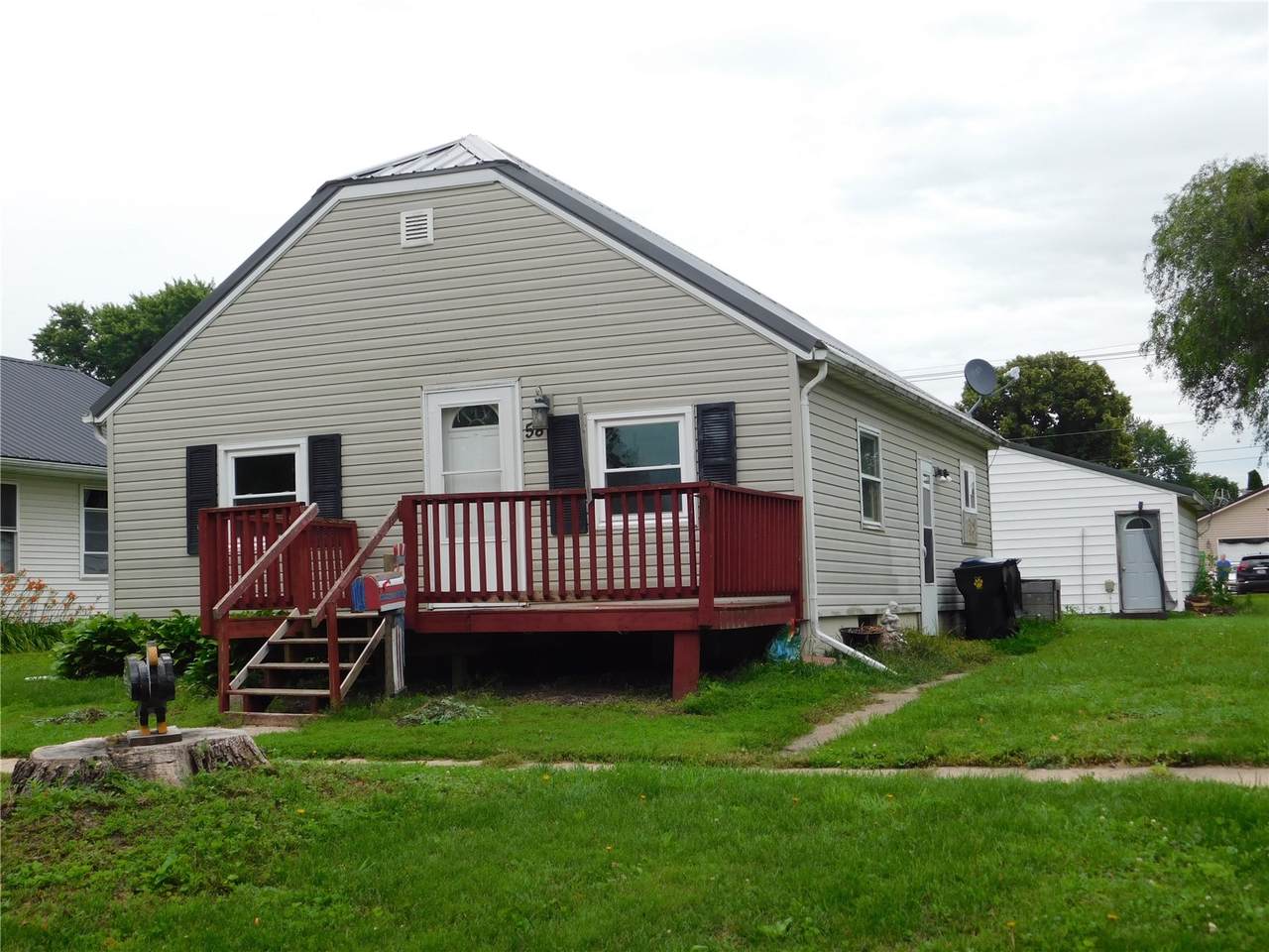 https://bt-photos.global.ssl.fastly.net/cedarrapids/1280_boomver_1_2604412-2.jpg