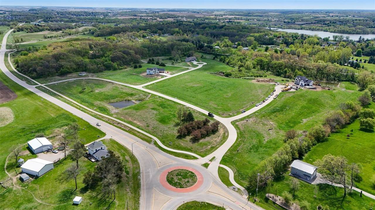 https://bt-photos.global.ssl.fastly.net/cedarrapids/1280_boomver_1_2604495-2.jpg