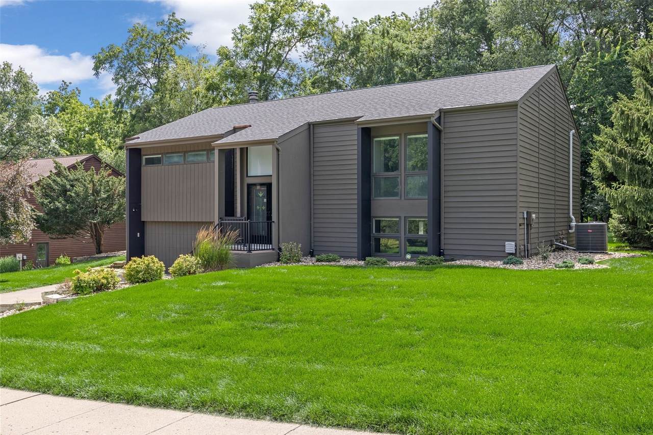 https://bt-photos.global.ssl.fastly.net/cedarrapids/1280_boomver_1_2604598-2.jpg