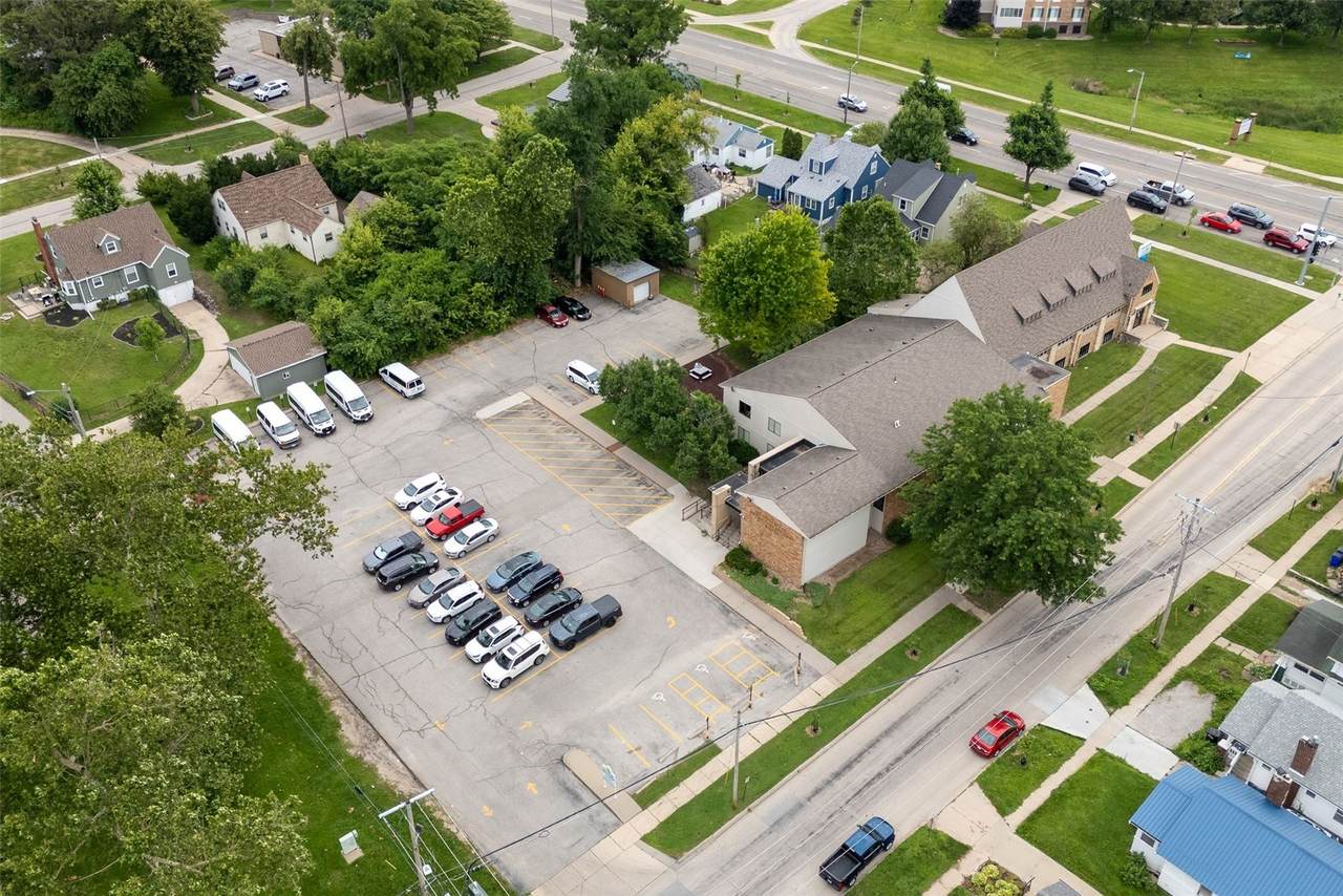 https://bt-photos.global.ssl.fastly.net/cedarrapids/1280_boomver_1_2604628-2.jpg
