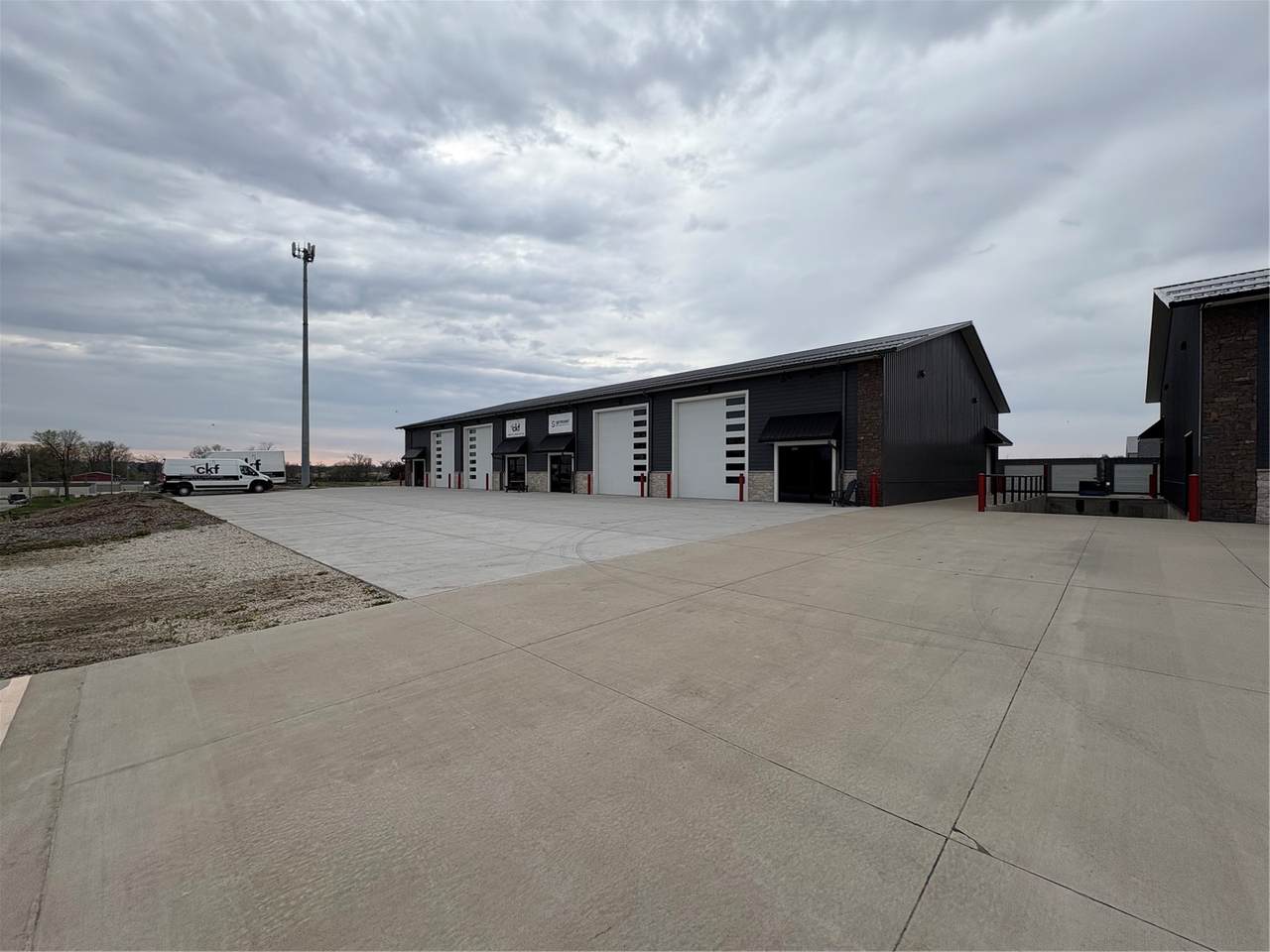 https://bt-photos.global.ssl.fastly.net/cedarrapids/1280_boomver_1_2604648-2.jpg