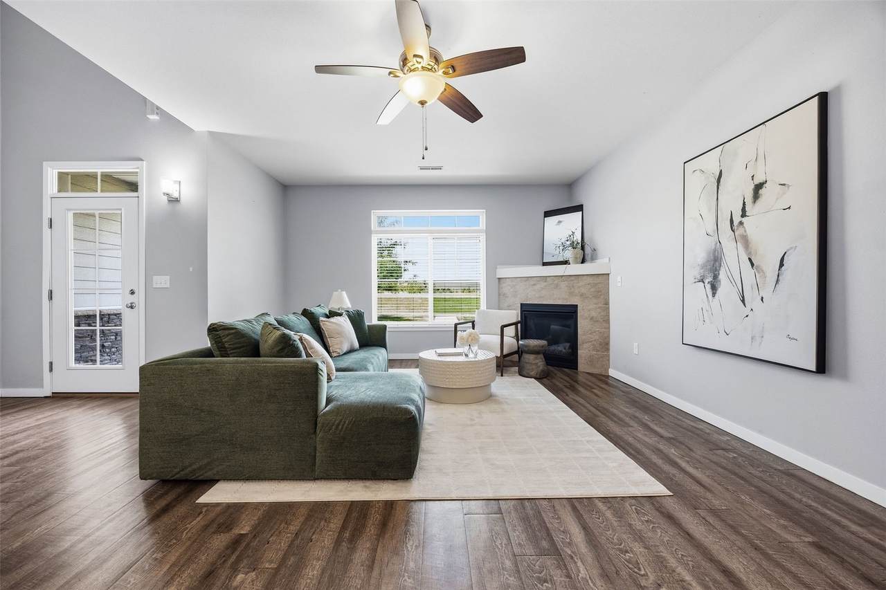 https://bt-photos.global.ssl.fastly.net/cedarrapids/1280_boomver_1_2604687-2.jpg